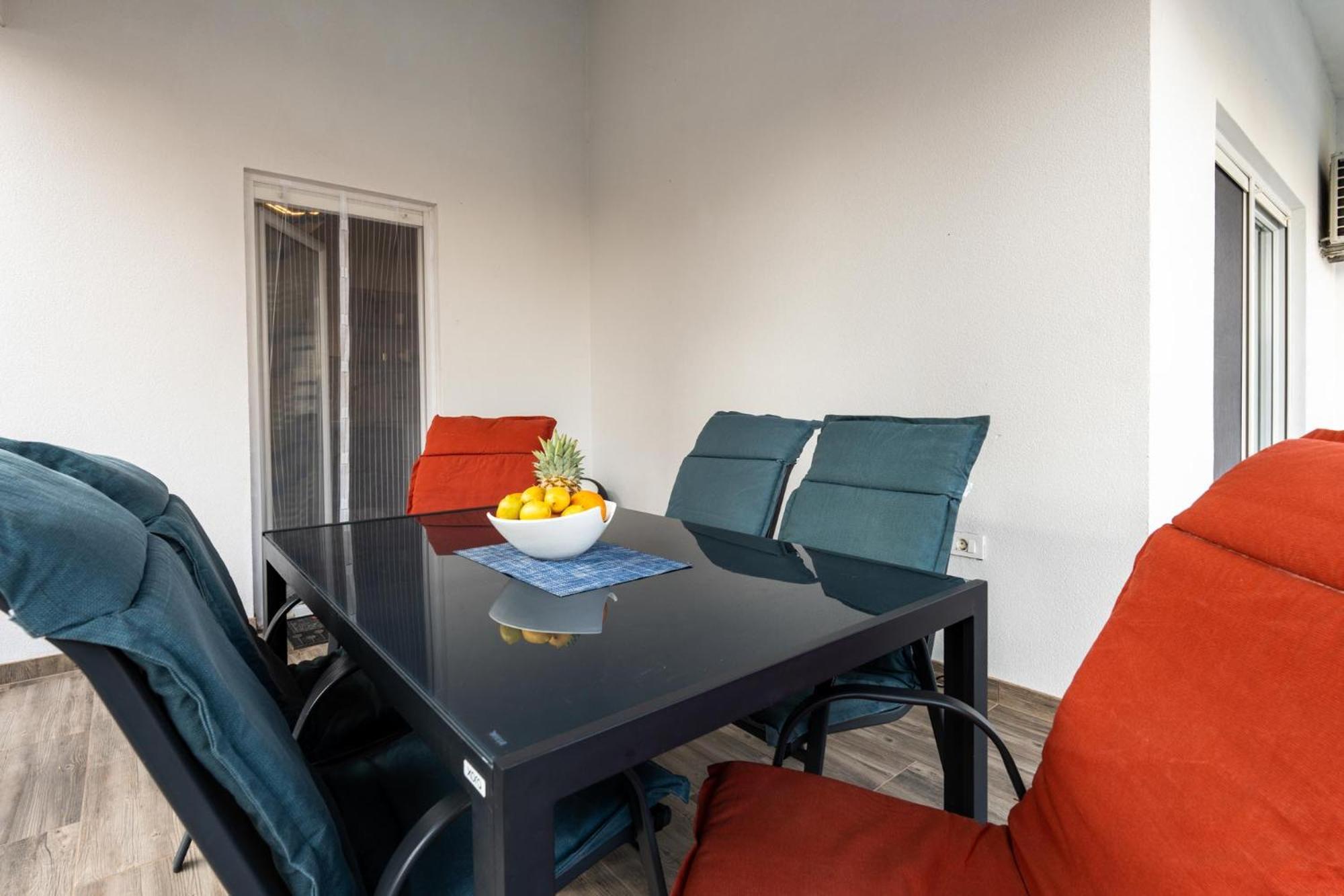 House Adeo With Private Pool, *