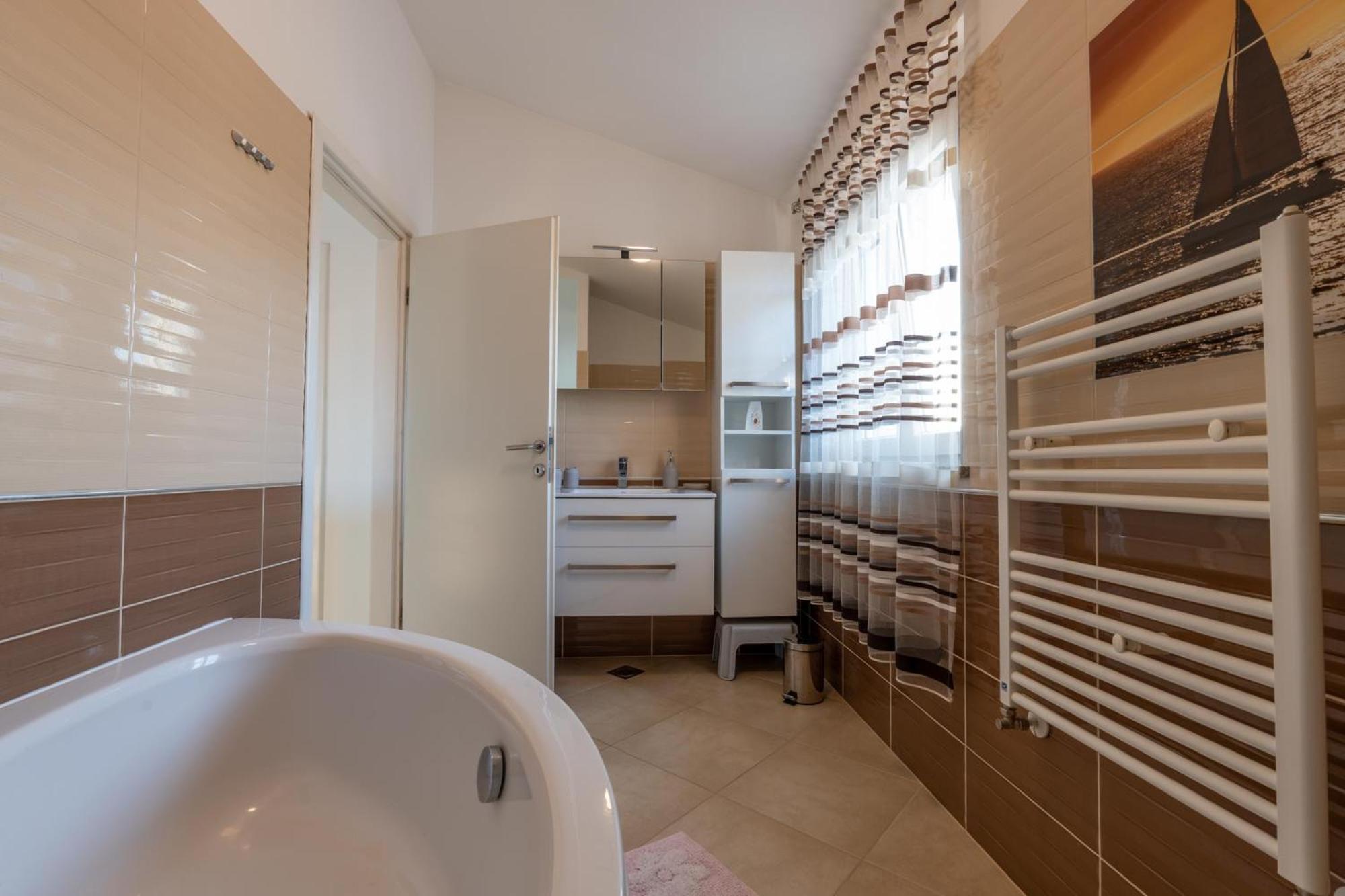 House Adeo With Private Pool, Vila Pula