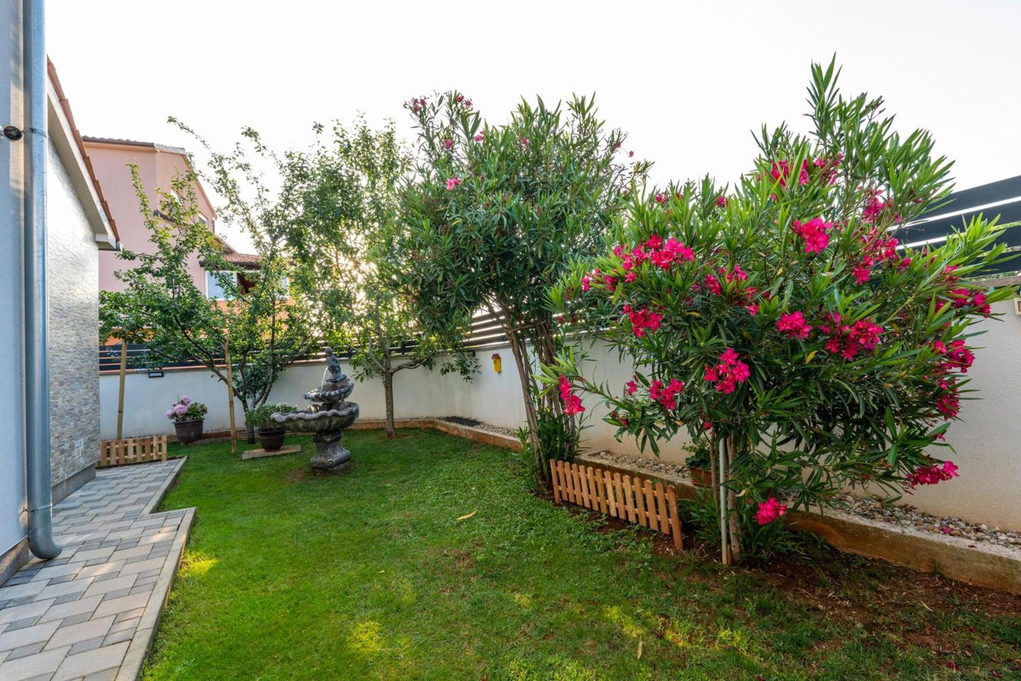 Vila House Adeo With Private Pool, *